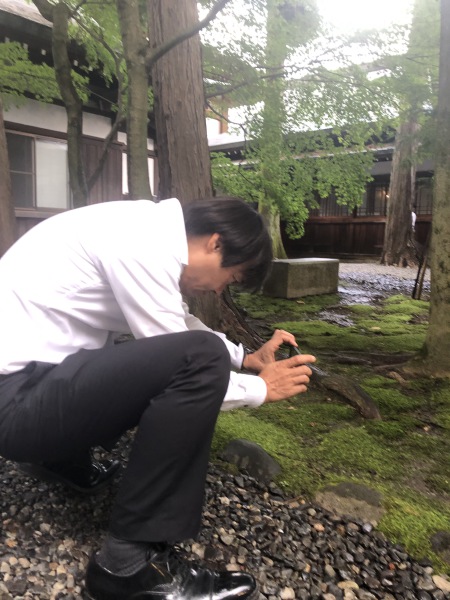 お参りの巻き